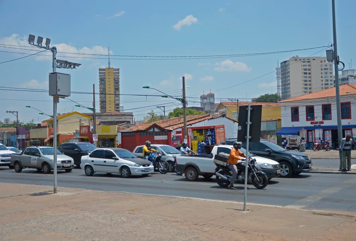 Abilio remove radares do centro para proteger o Contorno Leste em MT