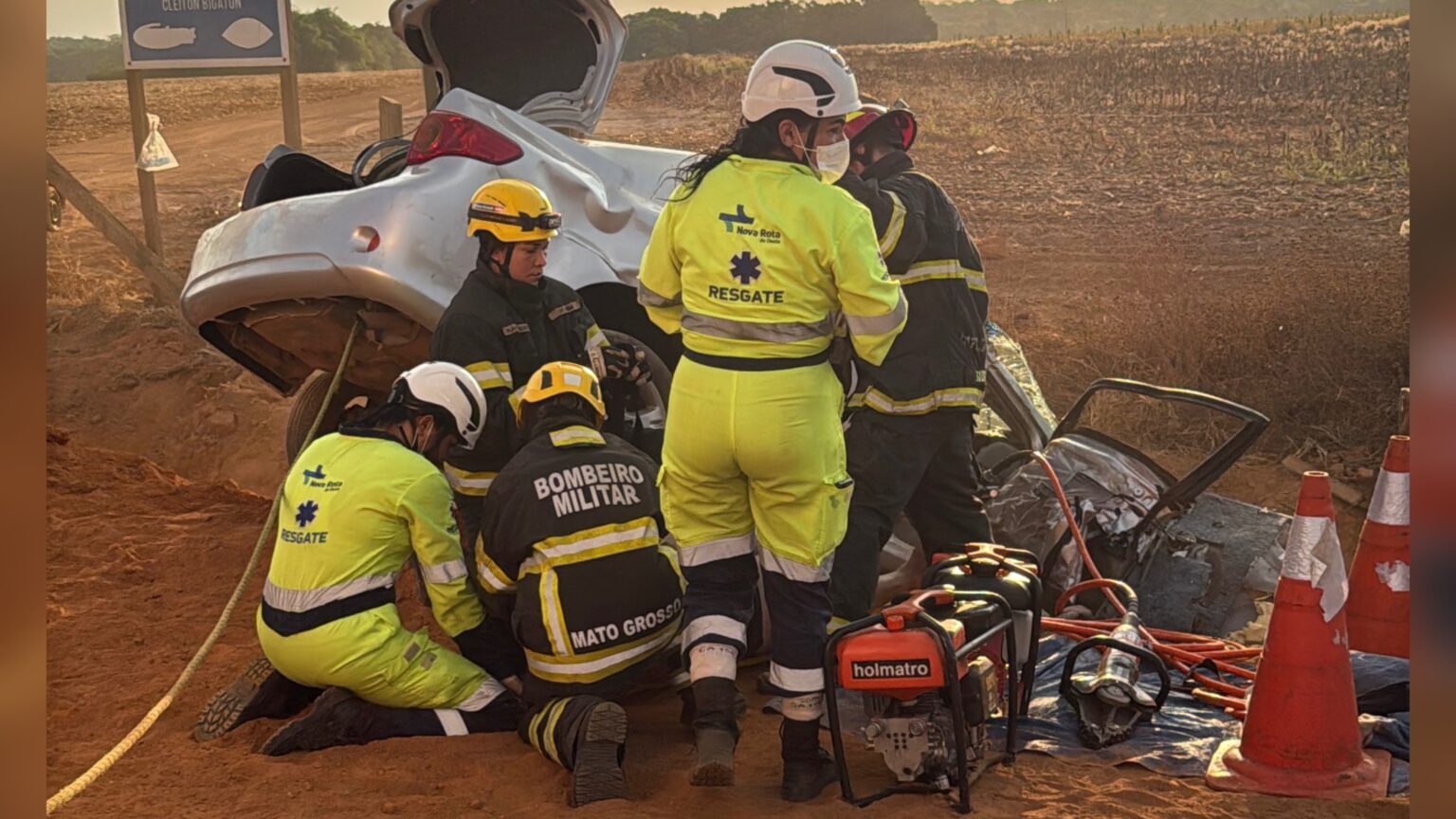 Acidente grave na BR-163 deixa vítima presa às ferragens em MT