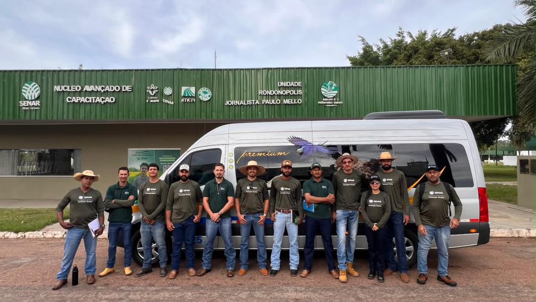 Alunos de zootecnia visitam fazenda de alta genética em Rondonópolis