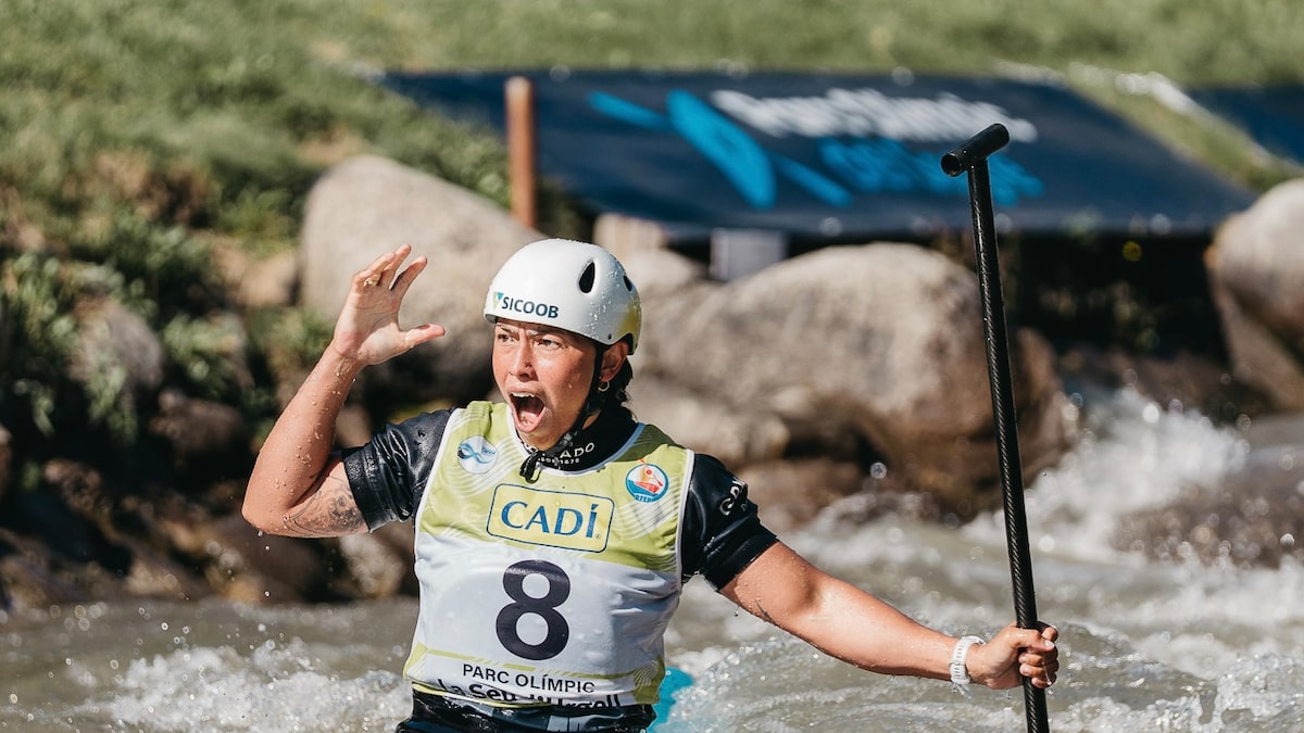 Ana Sátila fatura ouro inédito na Copa do Mundo