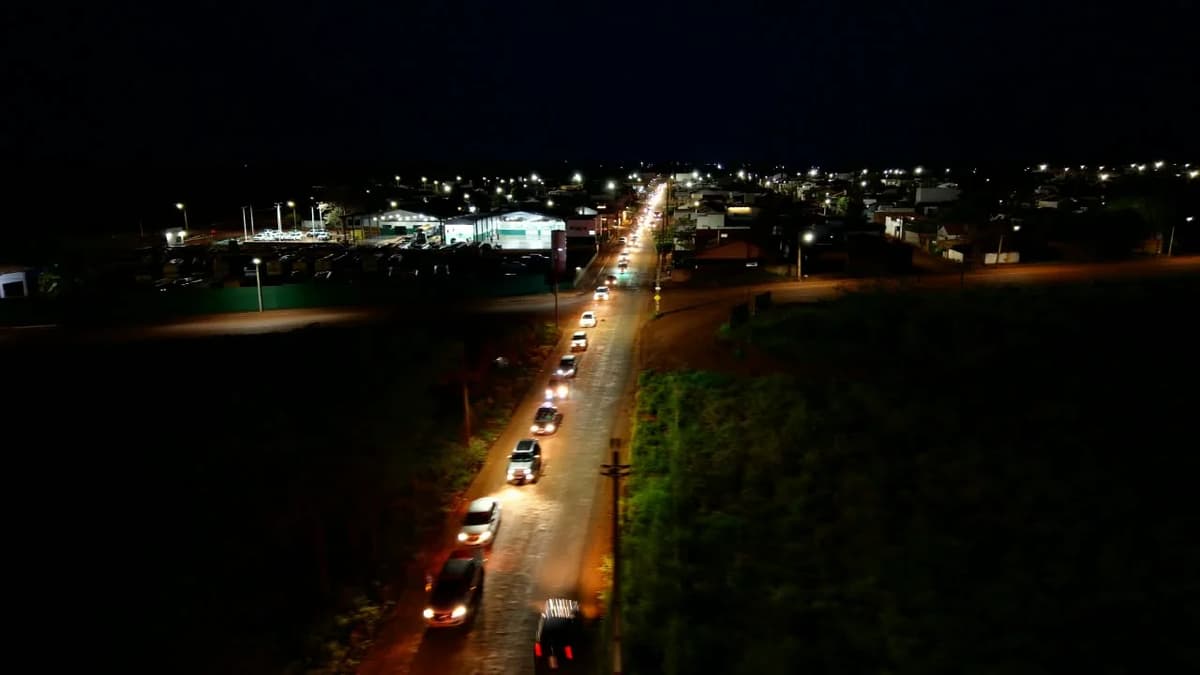 Carreata em Tangará da Serra reúne mais de 700 carros em MT