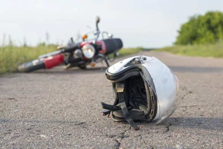 Colisão entre motos deixa um morto e ferido em MT