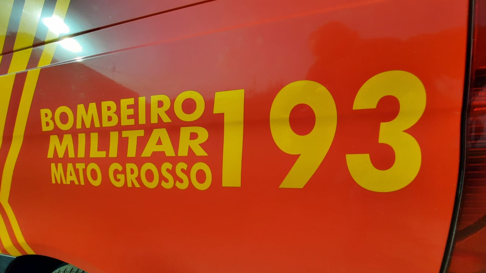 Colisão entre motos fere homem e mulher em Alta Floresta