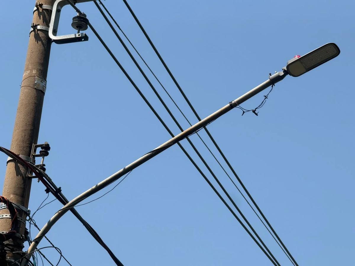 Condomínios de Cuiabá assumem conta de luz de ruas internas em outubro