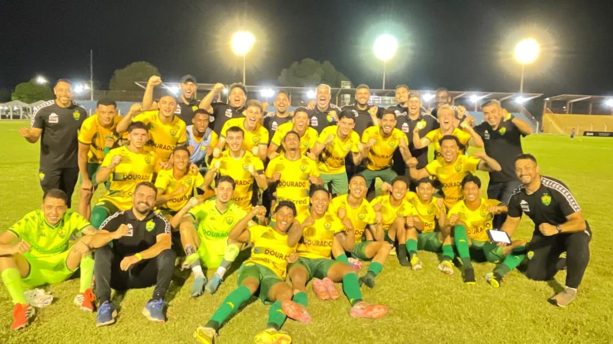Cuiabá goleia o Cacerense fora de casa pela Copa FMF em MT