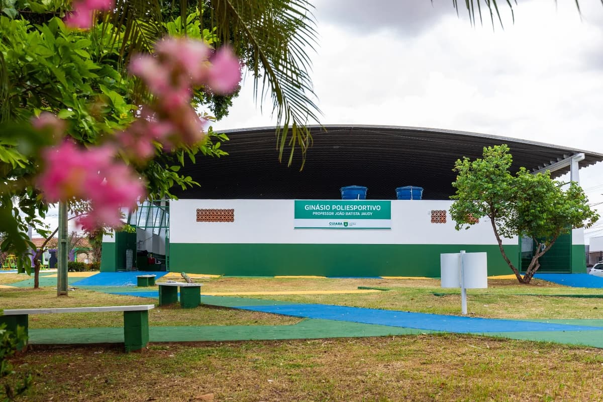 Cuiabá revitaliza 35 locais de esporte e mantém obras em MT