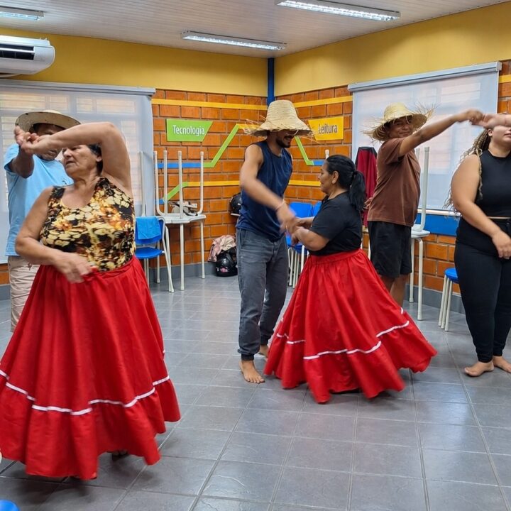 Curso gratuito de Siriri Pantaneiro abre vagas em Cáceres