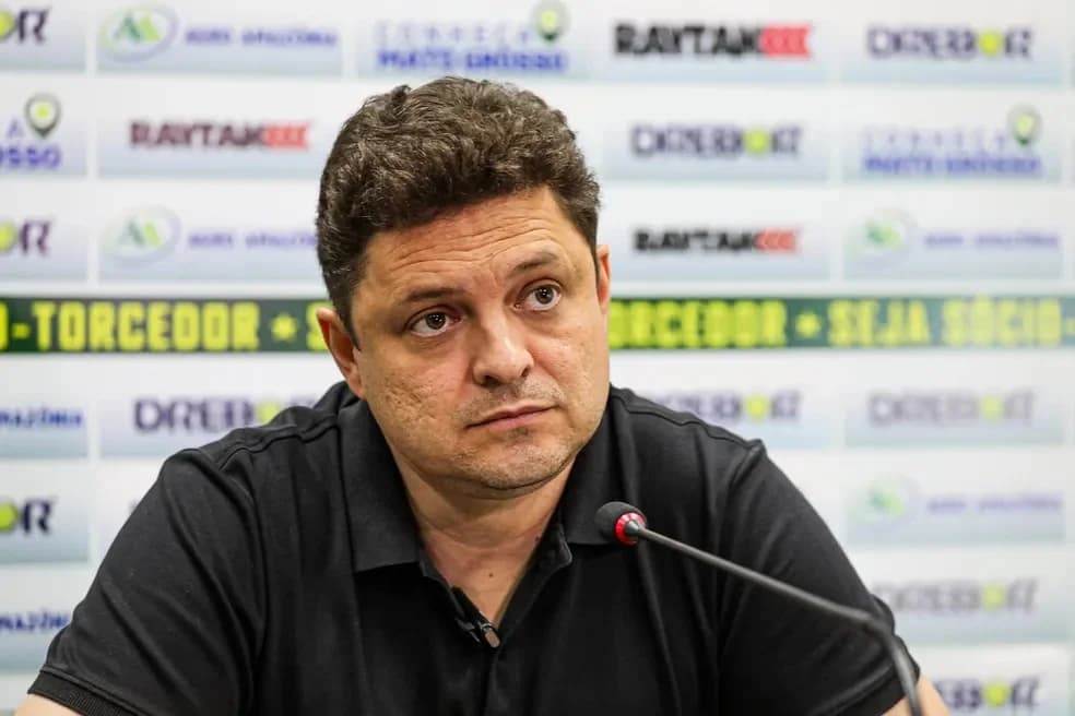 Dívidas bilionárias revoltam presidente de clube em Cuiabá MT