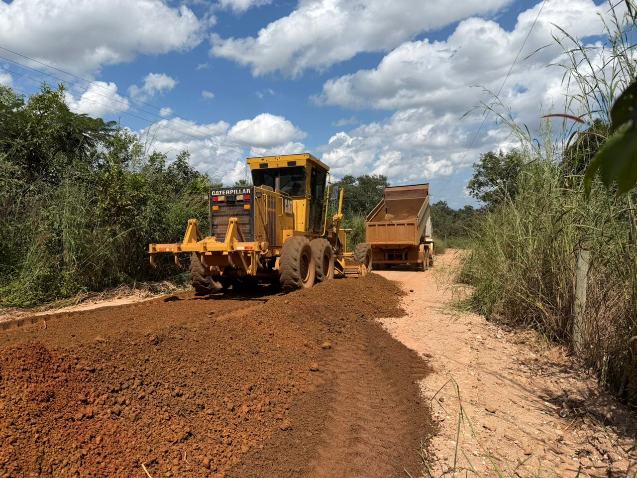 Estrada da TAMIL recebe melhorias em Primavera