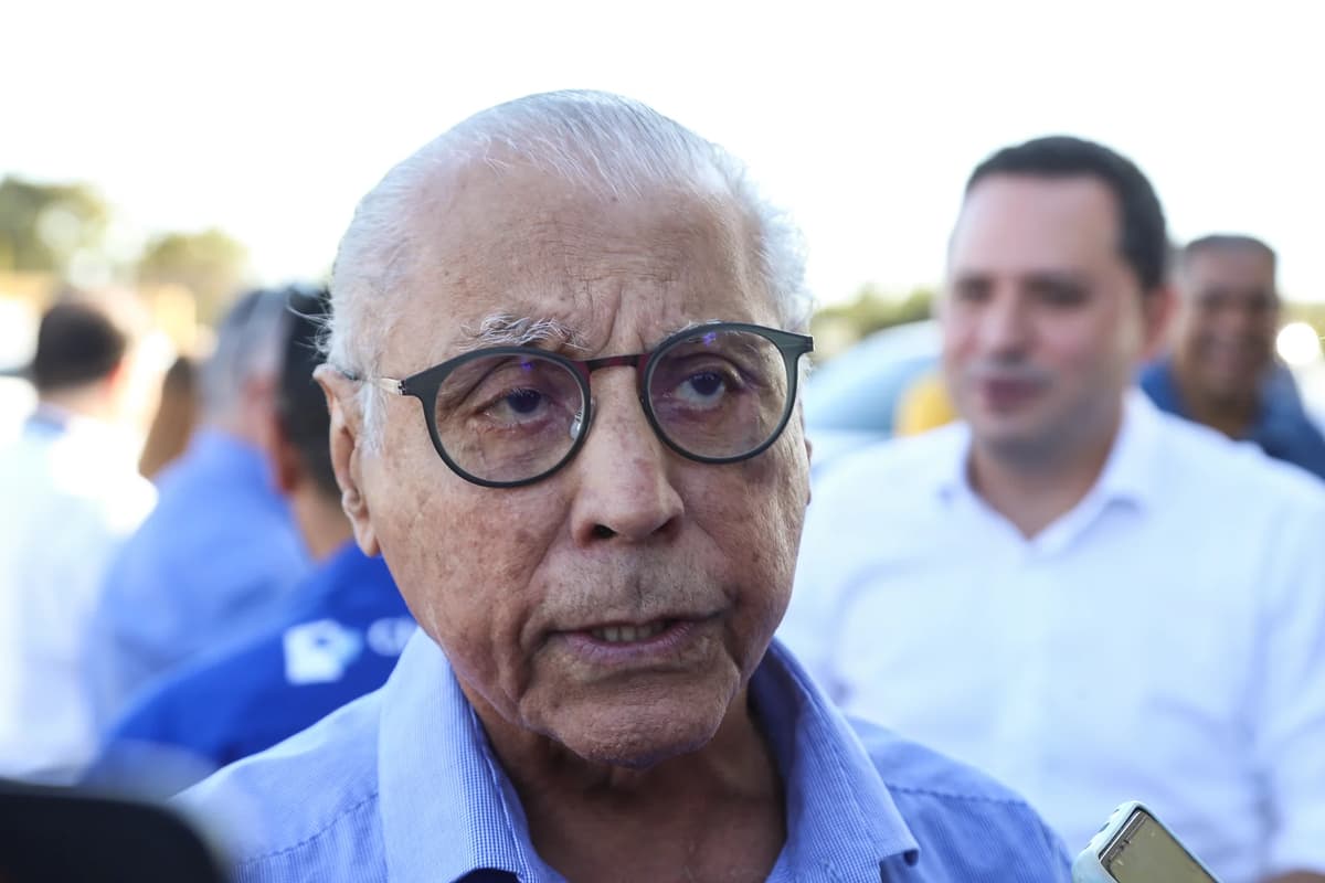 Férias de 1,2 mil servidores da ALMT em MT geram defesa de Júlio