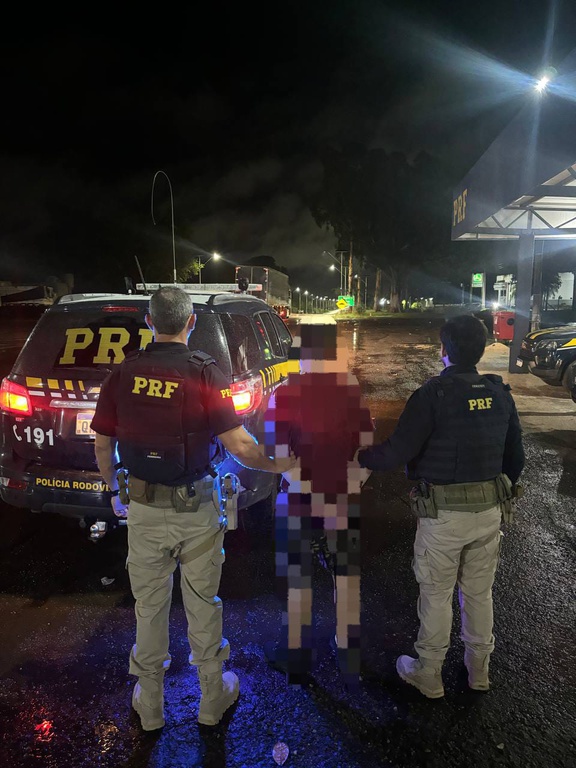 Foragido por pensão é preso na BR-153