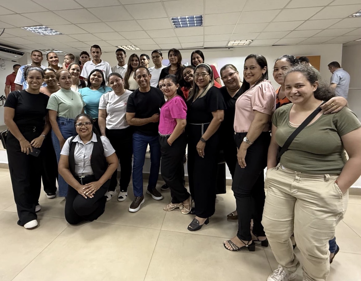 Grupo Juba realiza palestra sobre conexões profissionais em Cáceres