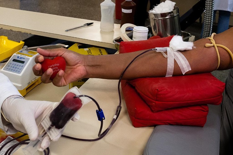 Hemocentro de MT convoca doadores de sangue negativo em Cuiabá