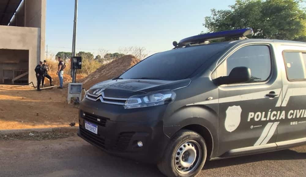 Homem é achado morto a tiros em obra de Sinop