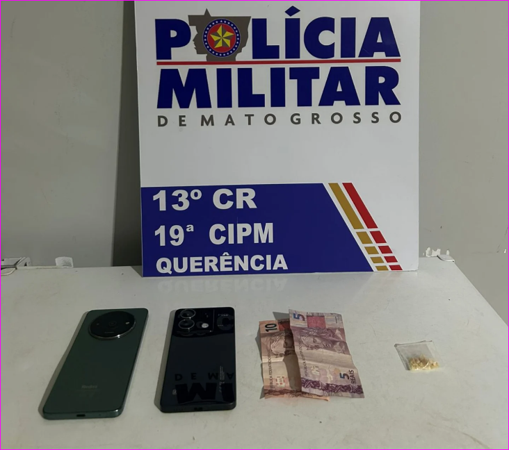 Homem tenta fugir, mas acaba preso com crack em Querência