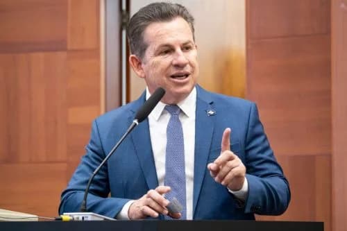 Mauro Mendes aposta em legado de obras na disputa ao Senado em MT