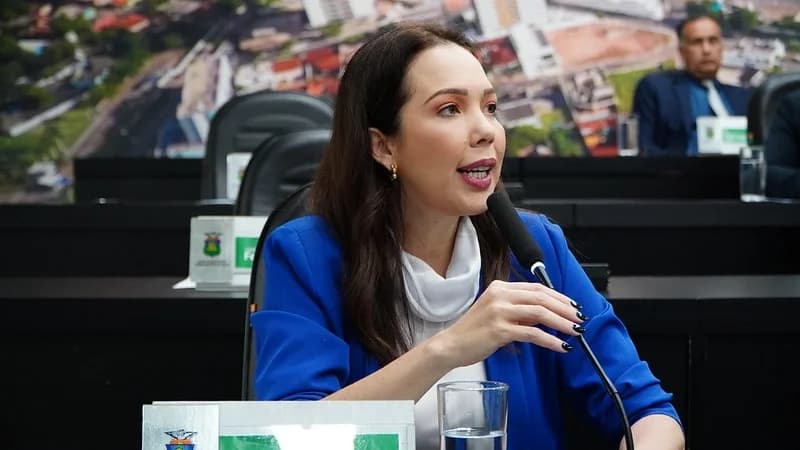 Maysa critica Wellington por fala sobre neurodivergência em Cuiabá