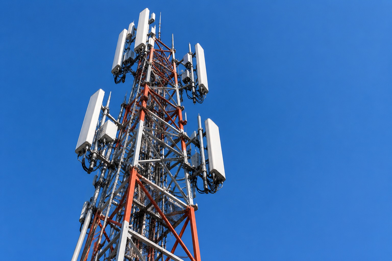 Novas regras definem antenas de telefonia em Primavera do Leste