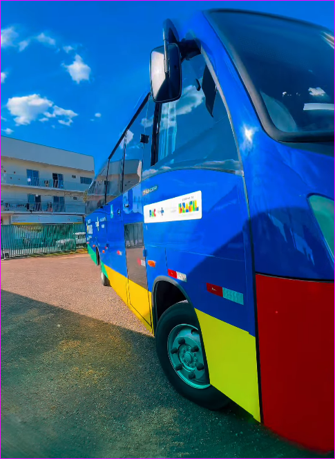 Novo ônibus reforça transporte de pacientes em Primavera