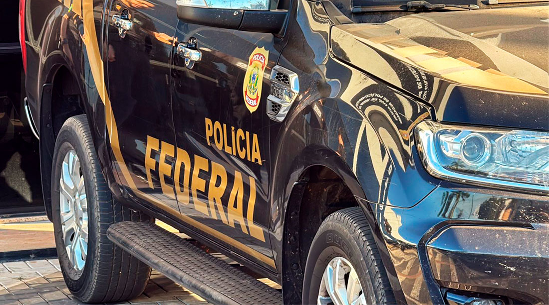 Operação da PF mira CACs fraudulentos e apreende armas em MT