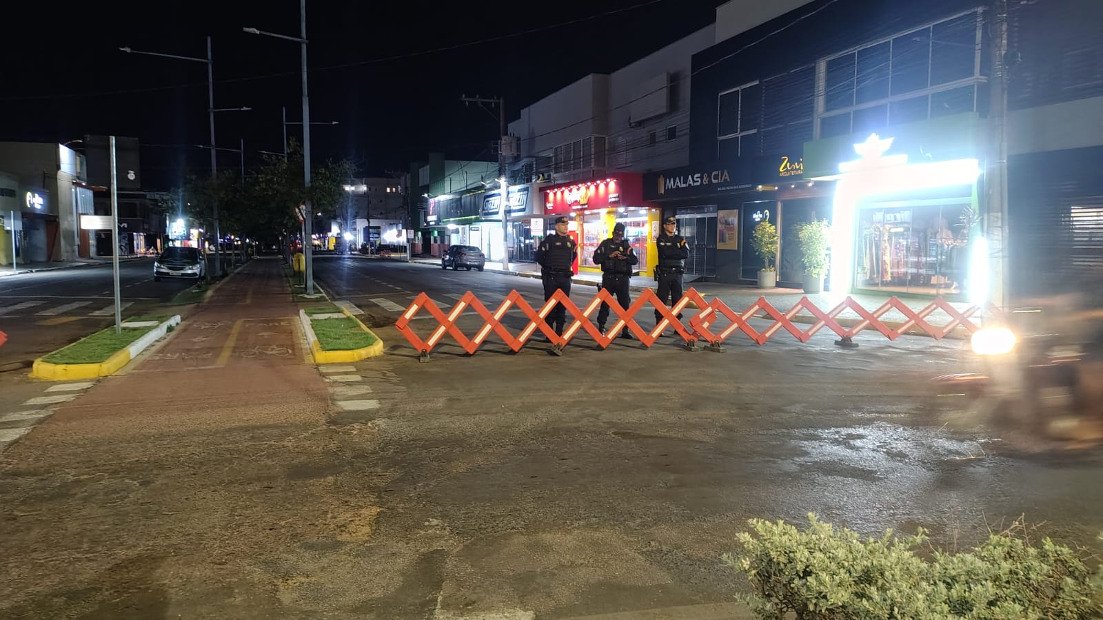 PM bloqueia Avenida Porto Alegre em Primavera do Leste para eleições