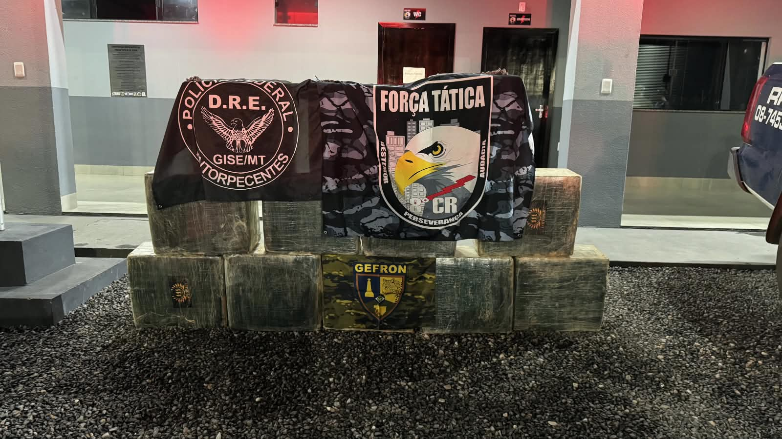 Polícia apreende 500 kg de cocaína em pista de pouso em Mato Grosso