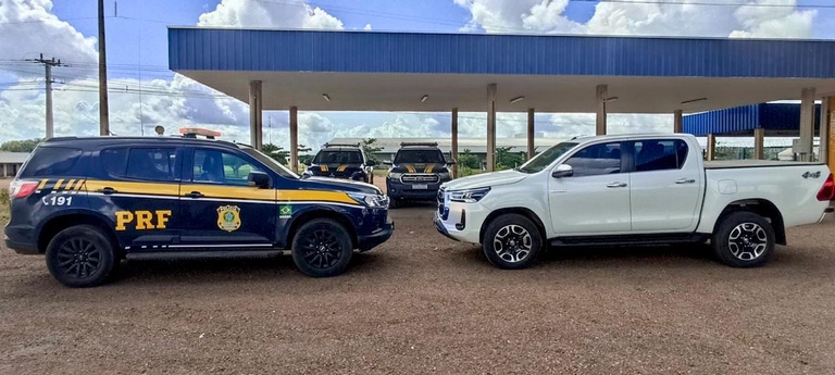 PRF recupera Hilux roubada na BR-070 em Primavera do Leste