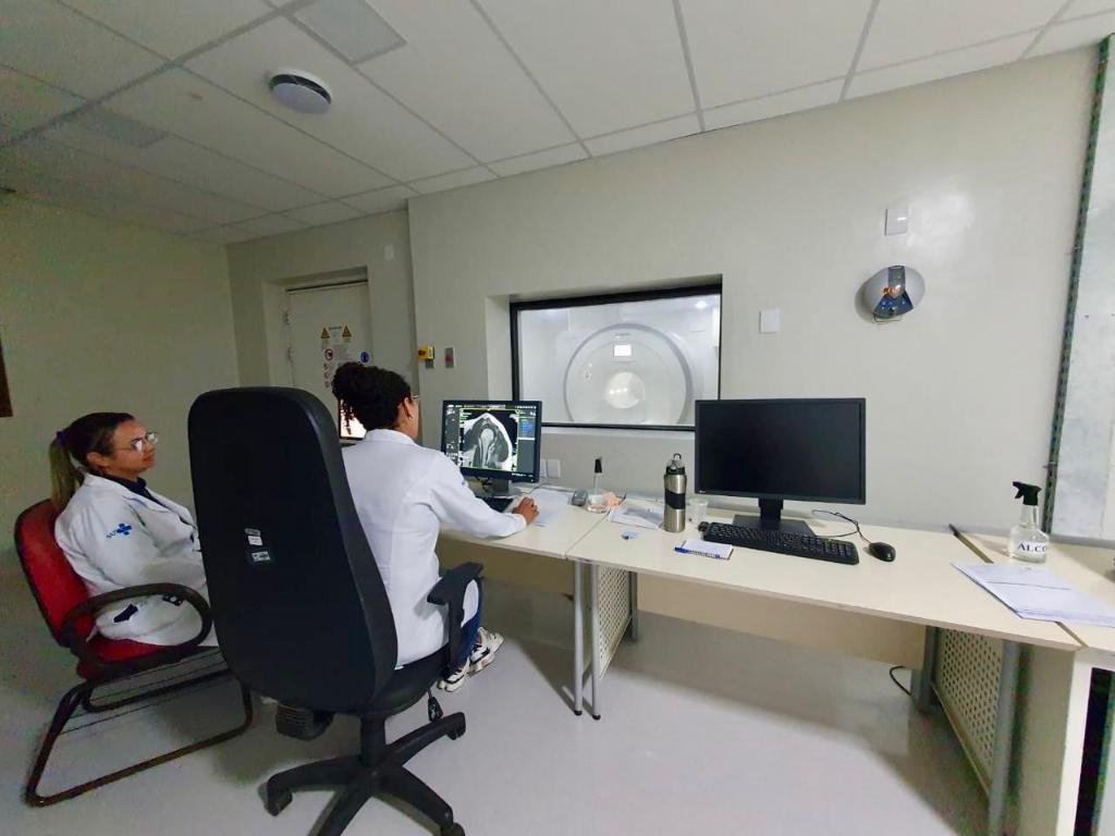 Ressonância magnética começa a ser ofertada no Hospital Regional de Cáceres