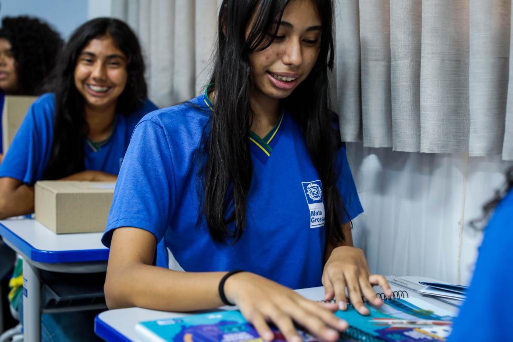 Simulado do Pré-Enem MT começa e mobiliza estudantes
